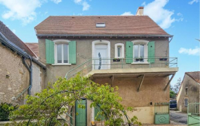 Stunning Home In Thenay With Wifi